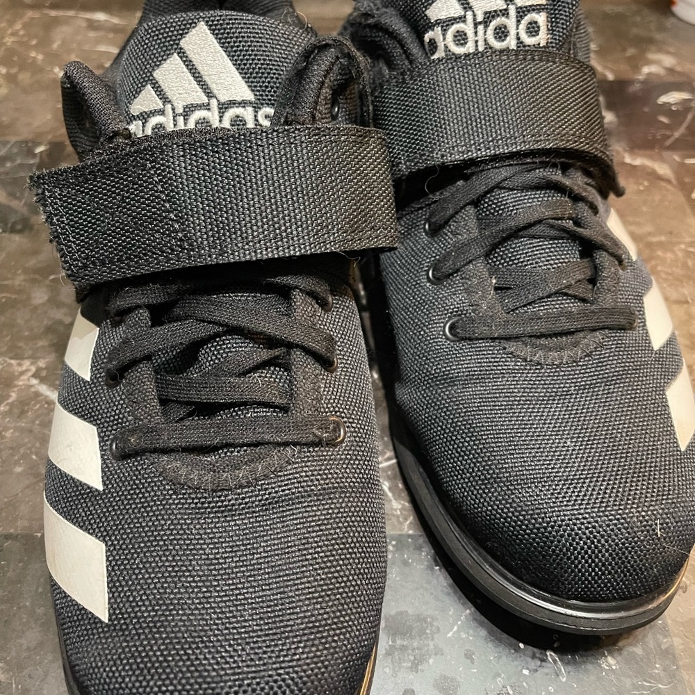 Adidas Men’s Training Shoes Black/White Strap - Size 9 US - New Without Box